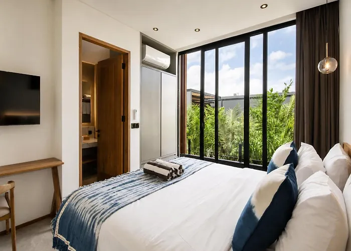 Elegant 5Br Villa Retreat Steps From Canggu Beach Villa Canggu (Bali)